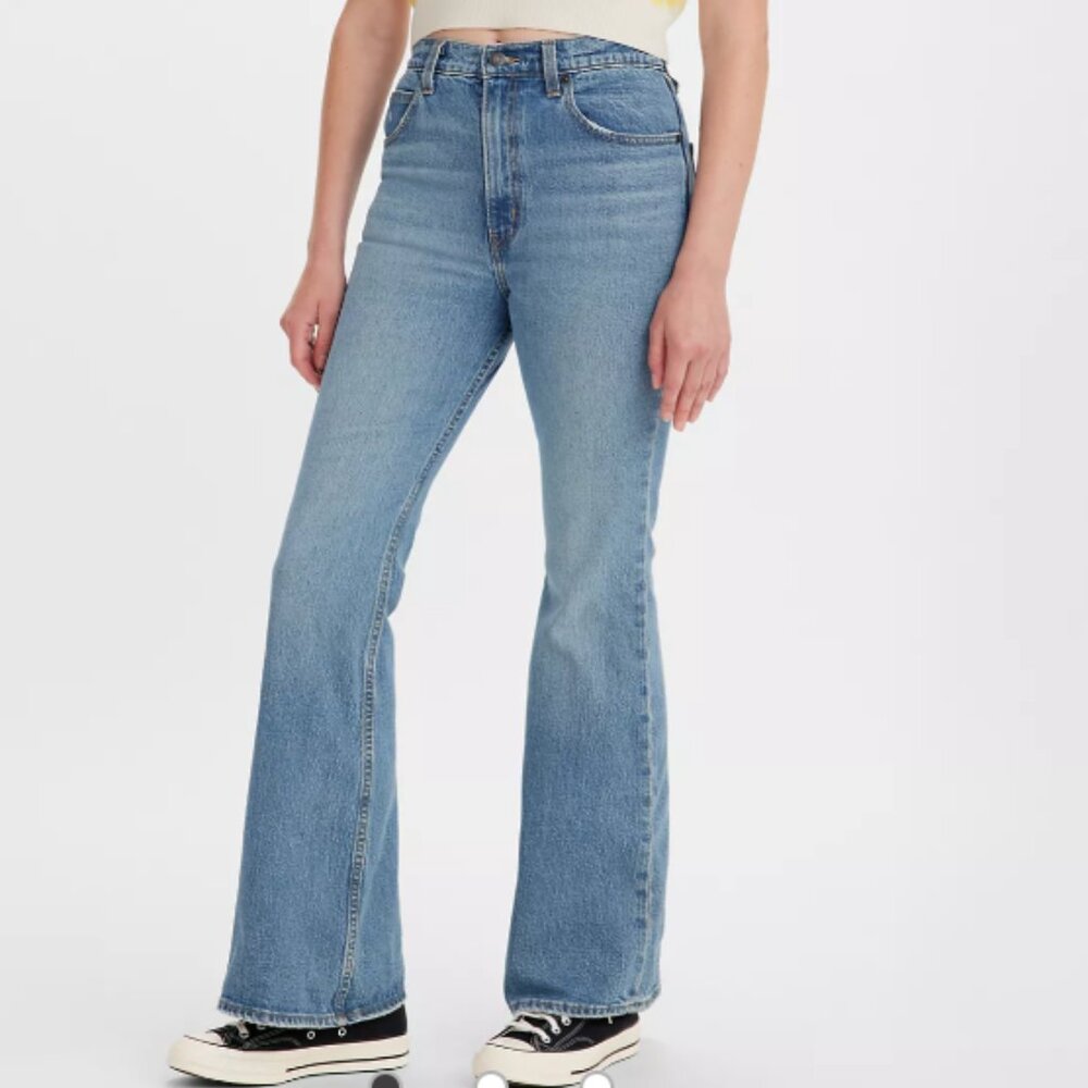 Levi's 70s High Rise Flare - Light Wash (Size 29)